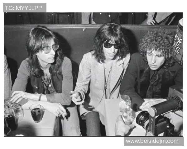 意大利足球另类球星的传奇轨迹与不为人知的故事